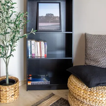 شقة Exceptional Flat With Gorgeous Sea View In إزمير
